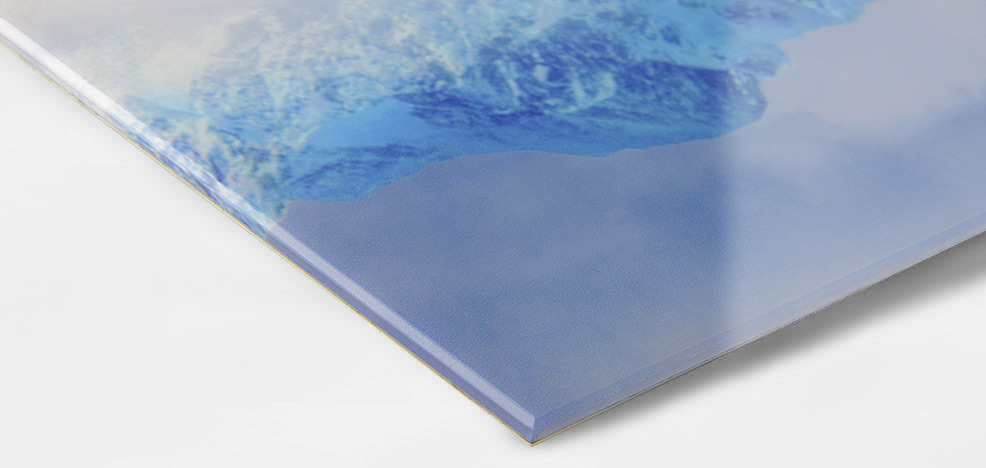 Glasbilder: Kunst und Fotografie hinter echtem Glas.