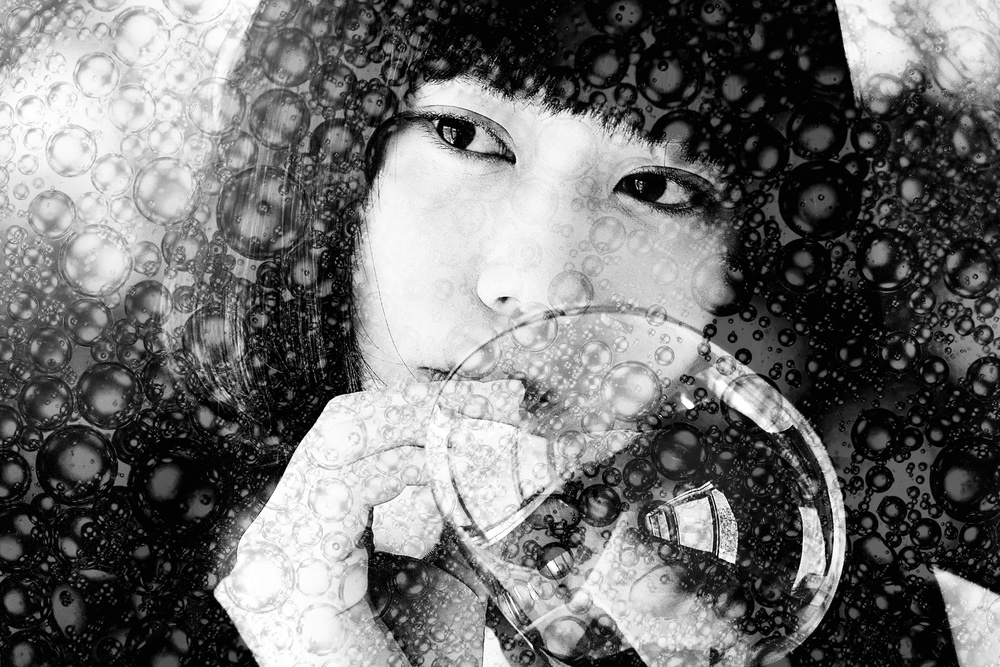 Alice in a Mirror von 7 Flavor C/P