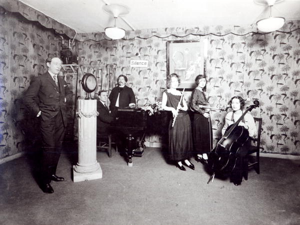 French Radio Recording Studio, c. 1920-30 (b/w photo)  von French Photographer