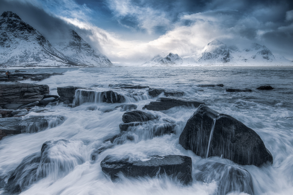 "CONTINUUM" von Adam Pachula