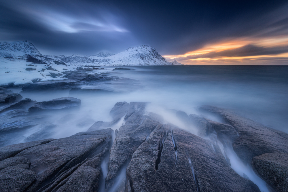 "BEFORE THE STORM" von Adam Pachula