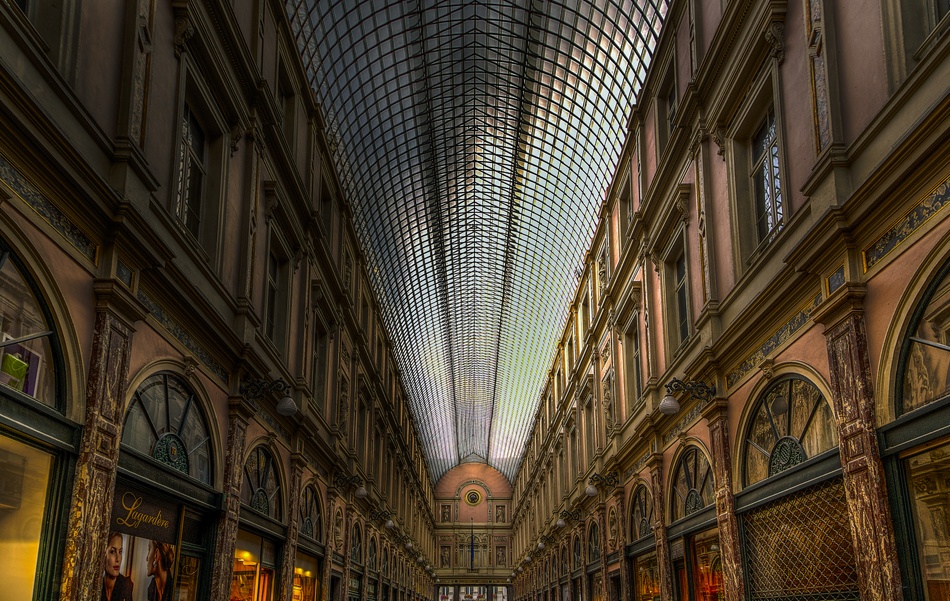 Galeries Royales Saint-Hubert von Adrian Popan
