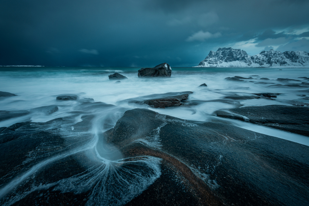 Embroidery von Adrian Popan