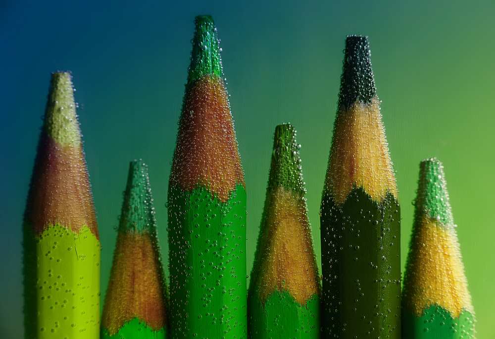 Green von Aida Ianeva