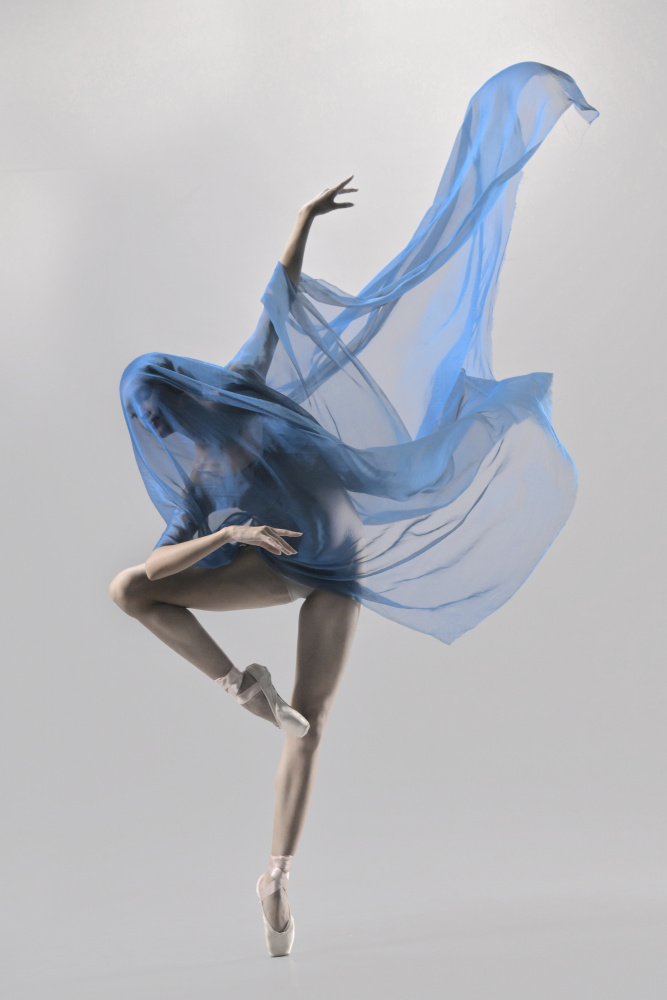 balerina von Ajar Setiadi