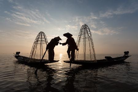 Boatsmen of Inle