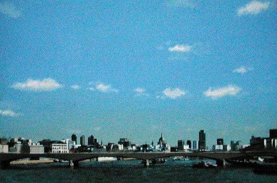 Waterloo Bridge, 2002 (oil on canvas)  von Alan  Byrne