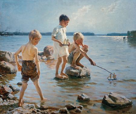 Spielende Knaben an der Küste