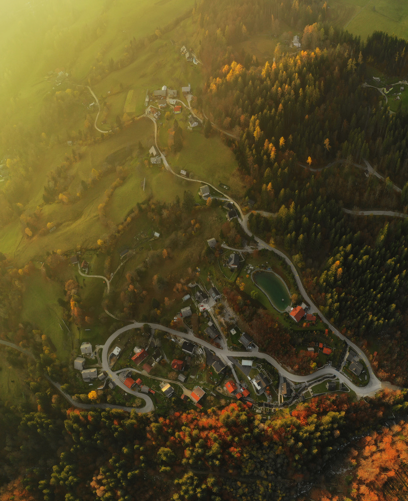 Village from above von Ales Krivec