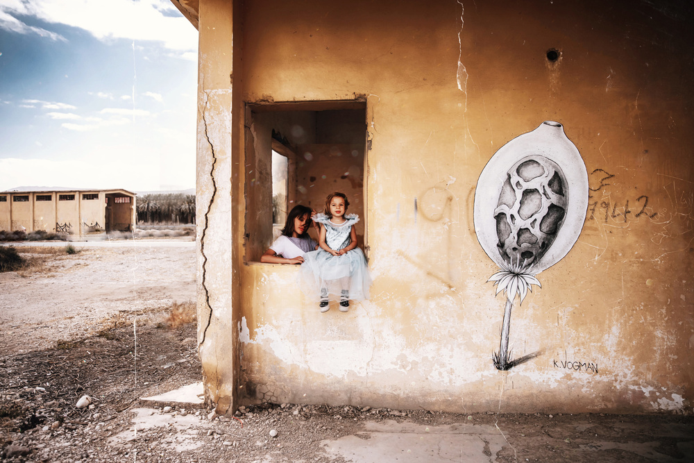 Abandoned hotel von Alina Gurfinkel