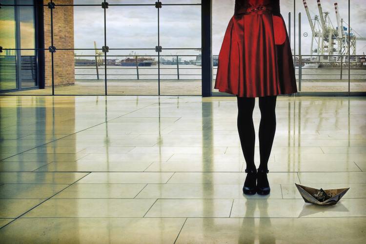 A ship song von Ambra