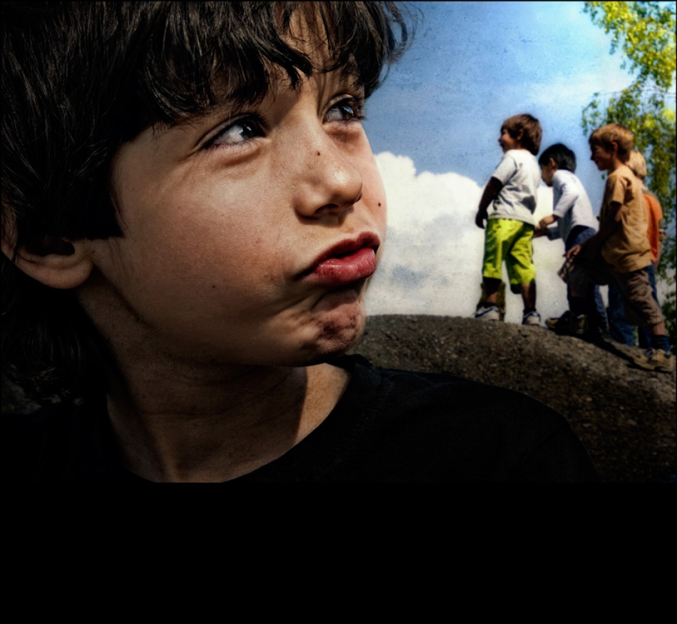 This is a mans world von Ambra