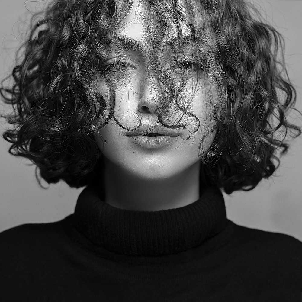 curly hair von Amin Hamidnezhad