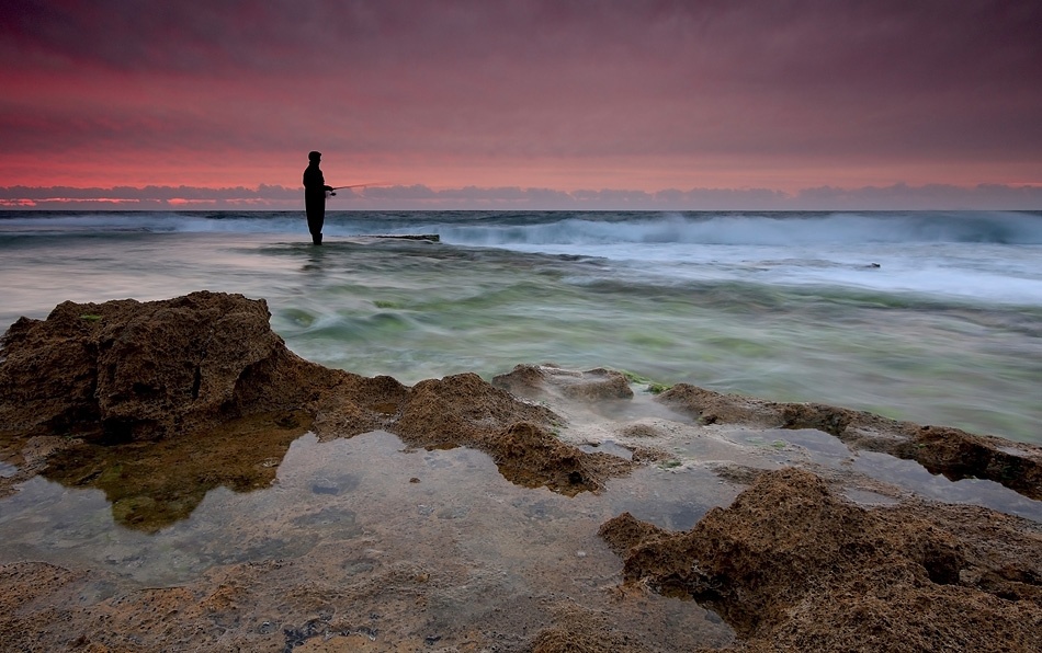 The Lone fisherman von Amnon Eichelberg