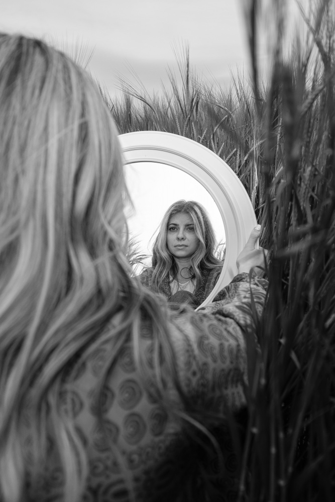 Self portrait II von Andra Stoica