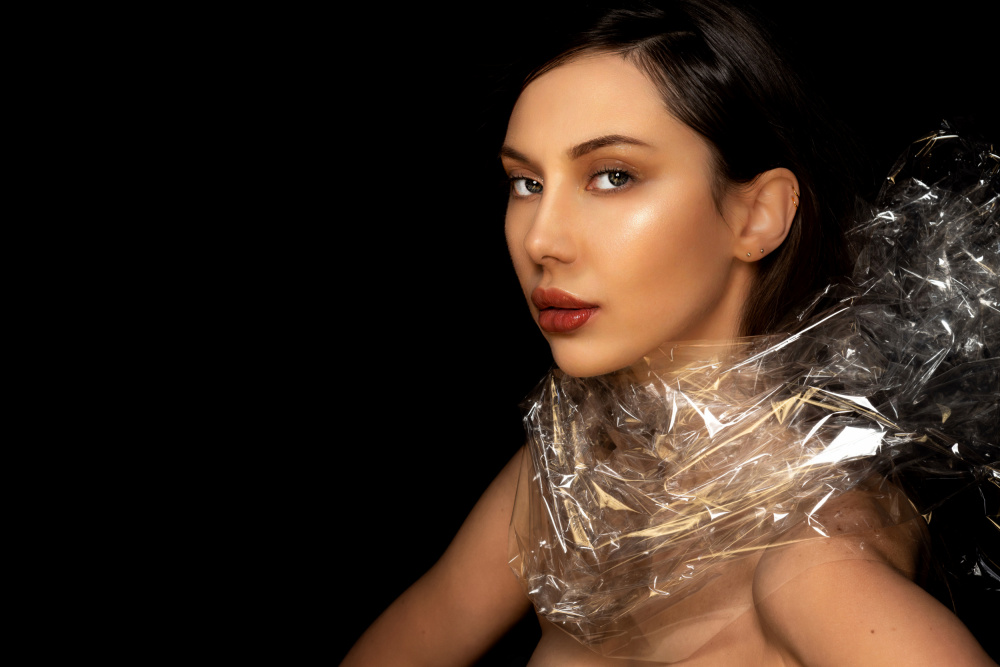 Liana** von Andrea Ventura