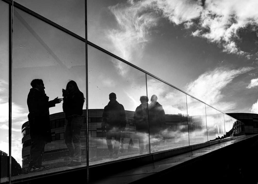 between heaven and earth von Andreas Timar