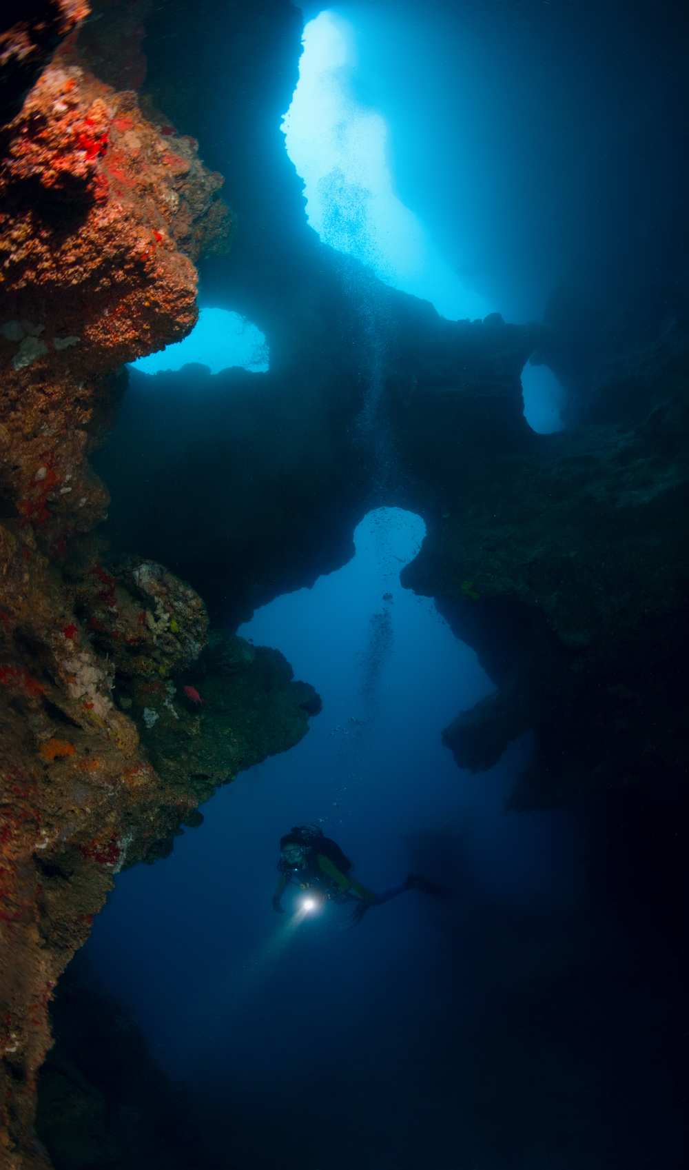 Cave von Andrey Narchuk