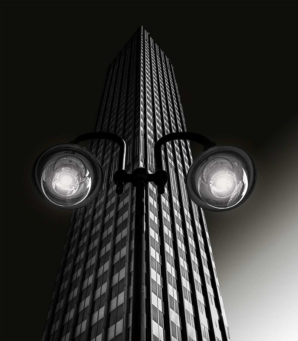 Skyscraper with glasses von Anette Ohlendorf