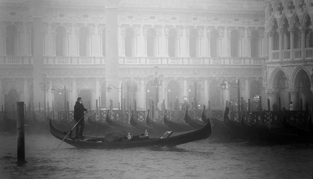 Foggy Morning von Angela Muliani Hartojo