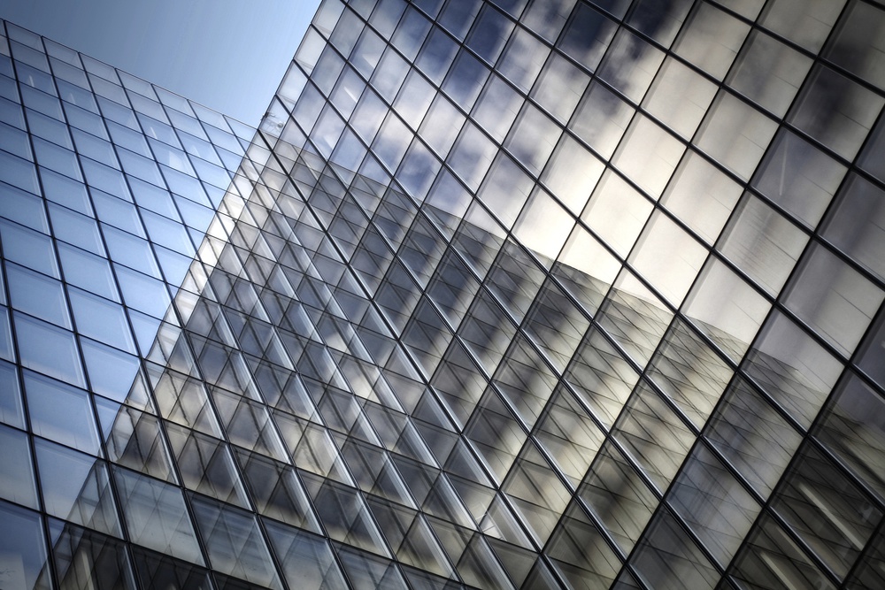 glassworld von Anna Cseresnjes