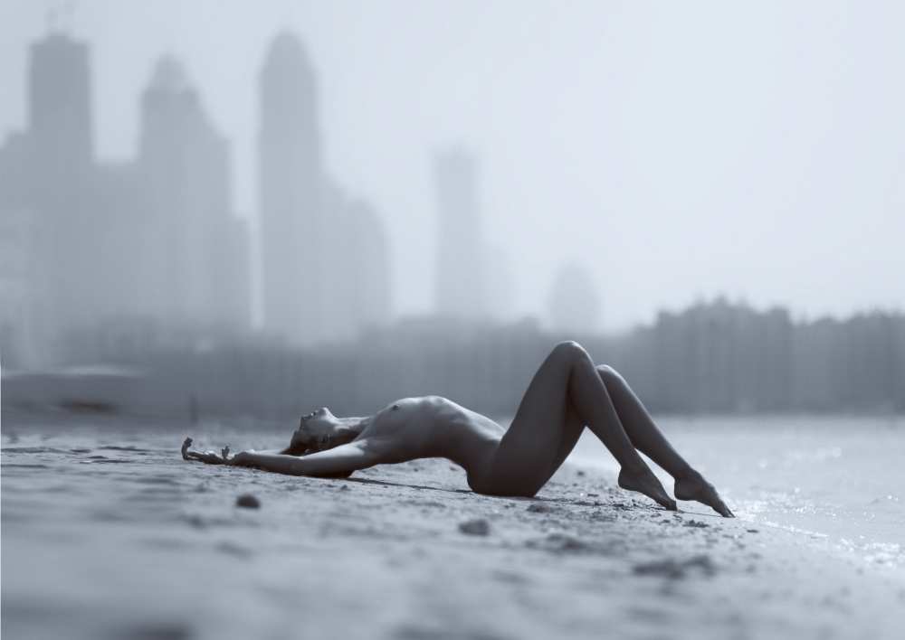 The beach... von Anri Croizet