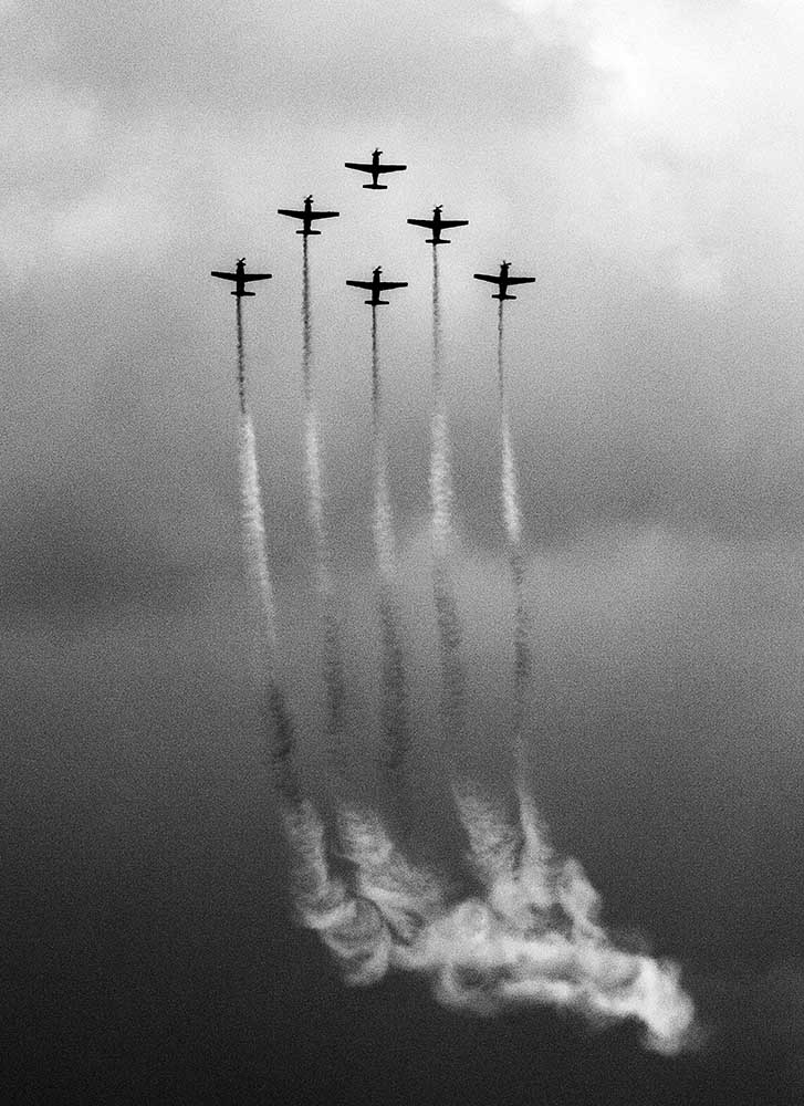 Sechs auf Wolke von Antonyus Bunjamin (Abe)