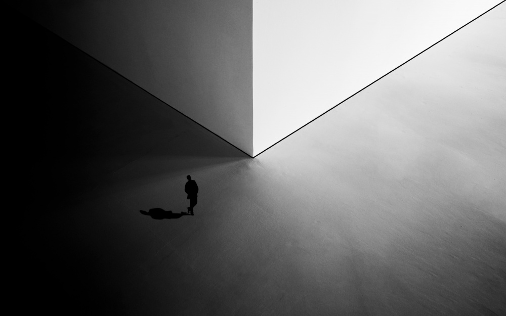 passerby von Arastoo Qadermazi