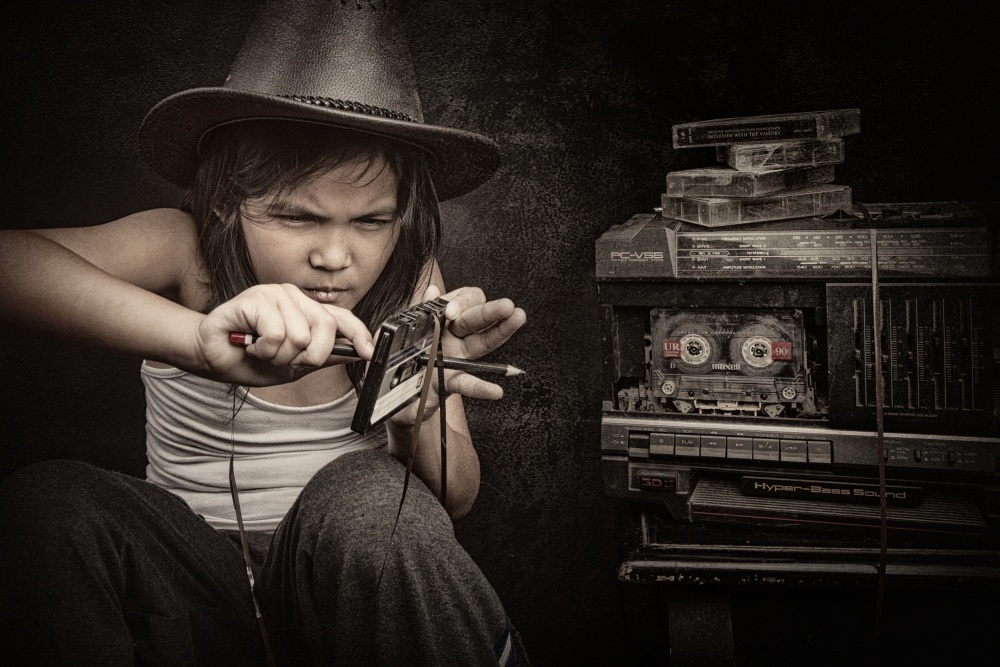 upss !! ive broken the cassette von Arief Siswandhono