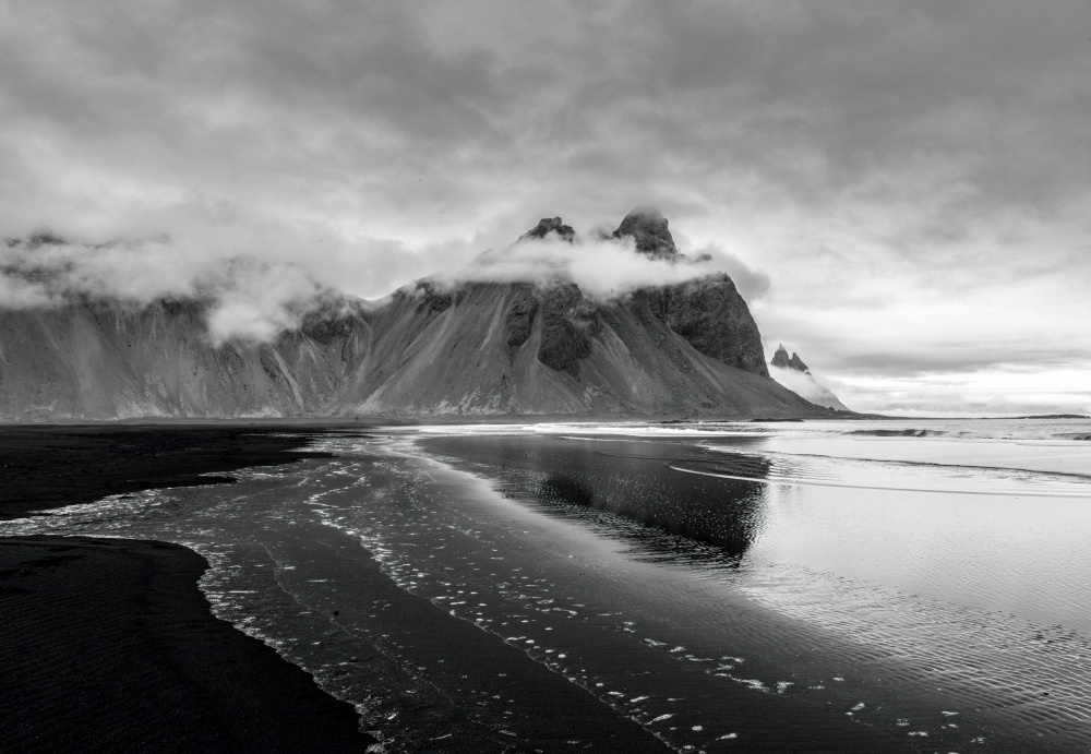 Vestrahorn After Storm von Ariel Ling