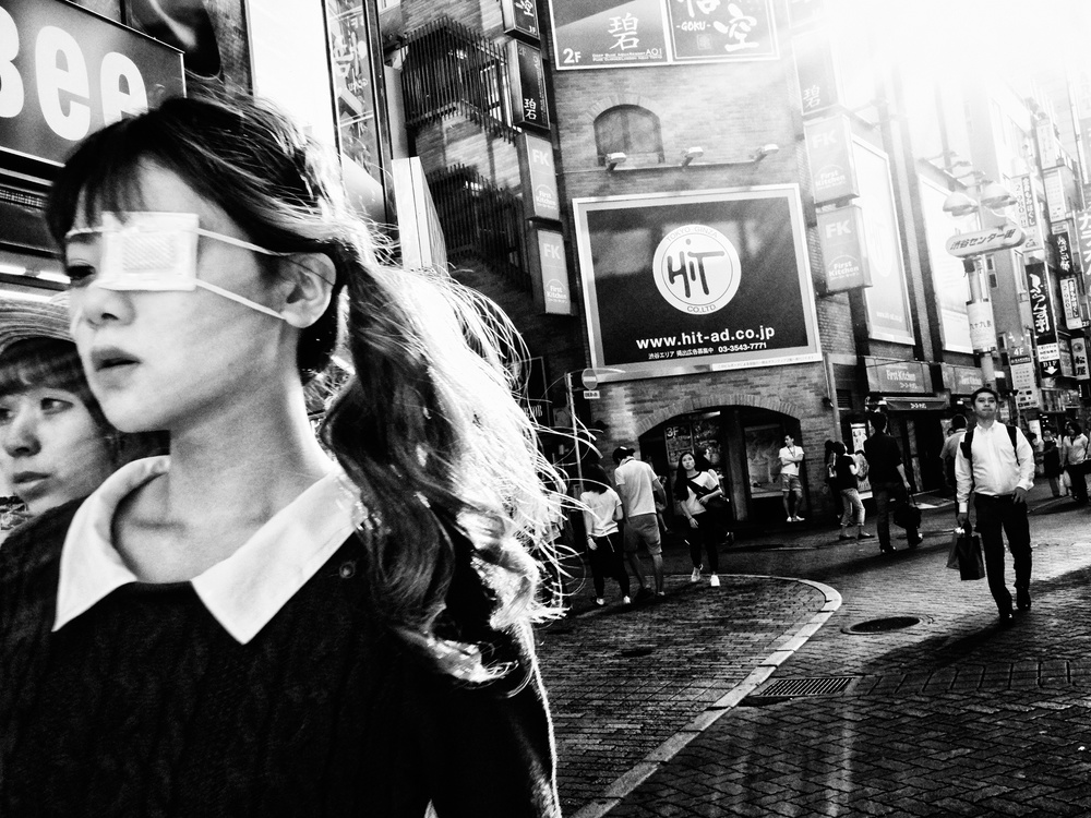 Shibuya Street - TOKYO 2016 von Ash Shinya Kawaoto