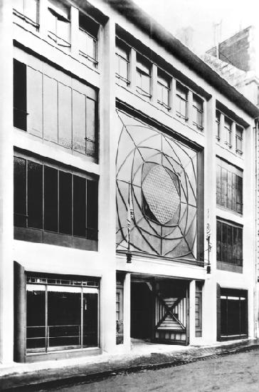 Garage in the Rue de Ponthieu, designed by Auguste Perret (1874-1954) 1906