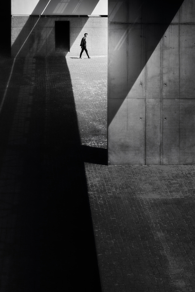 Losing Game von Aurora