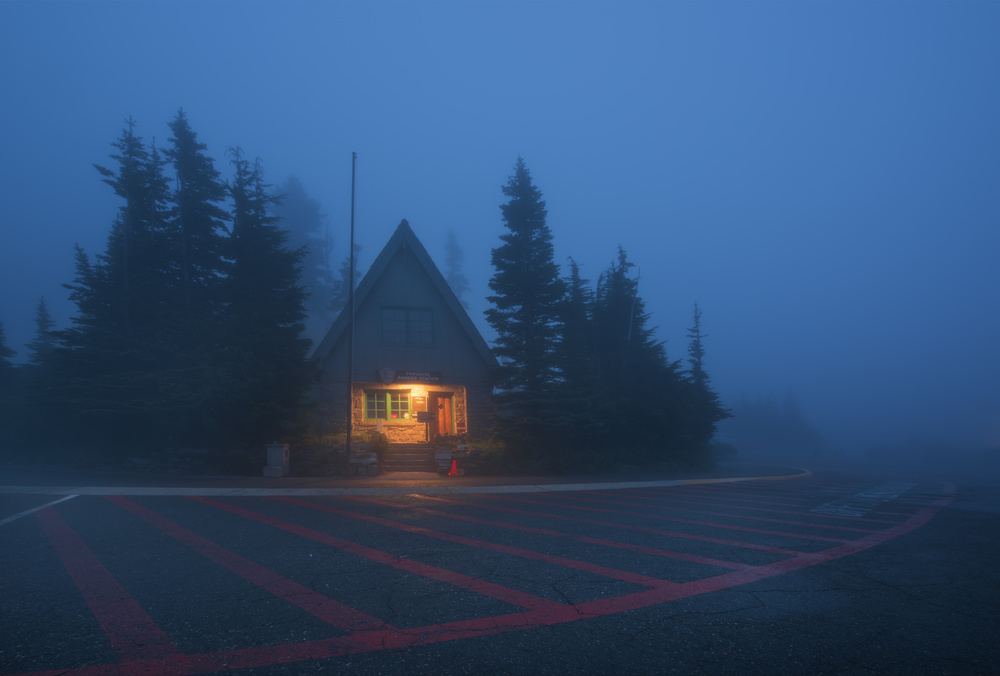 Blue Hour von 李从军 / Austin Li