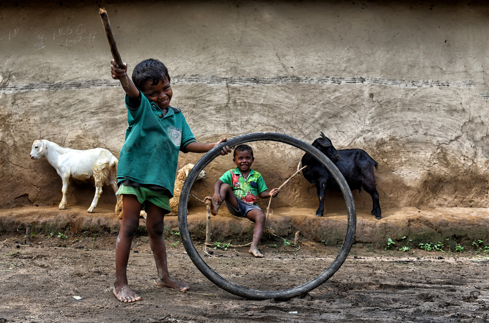 Joy of Childhood von Avishek Das