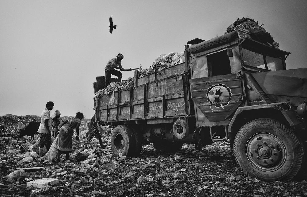 Polluted Life von Avishek Das