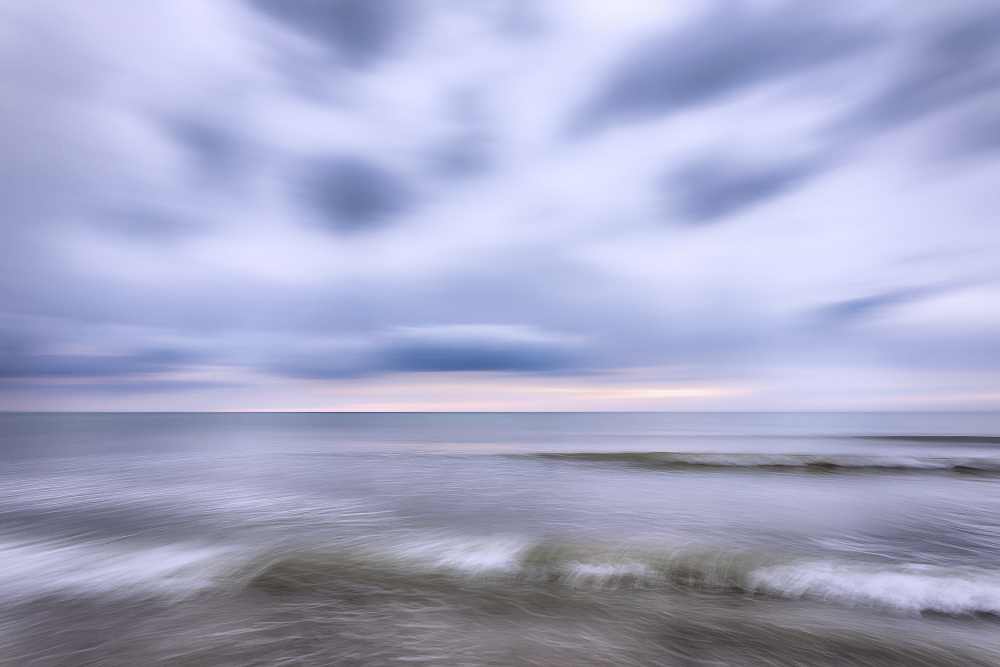 Sweetness of evening von Benjamine Hullot Scalvenzi