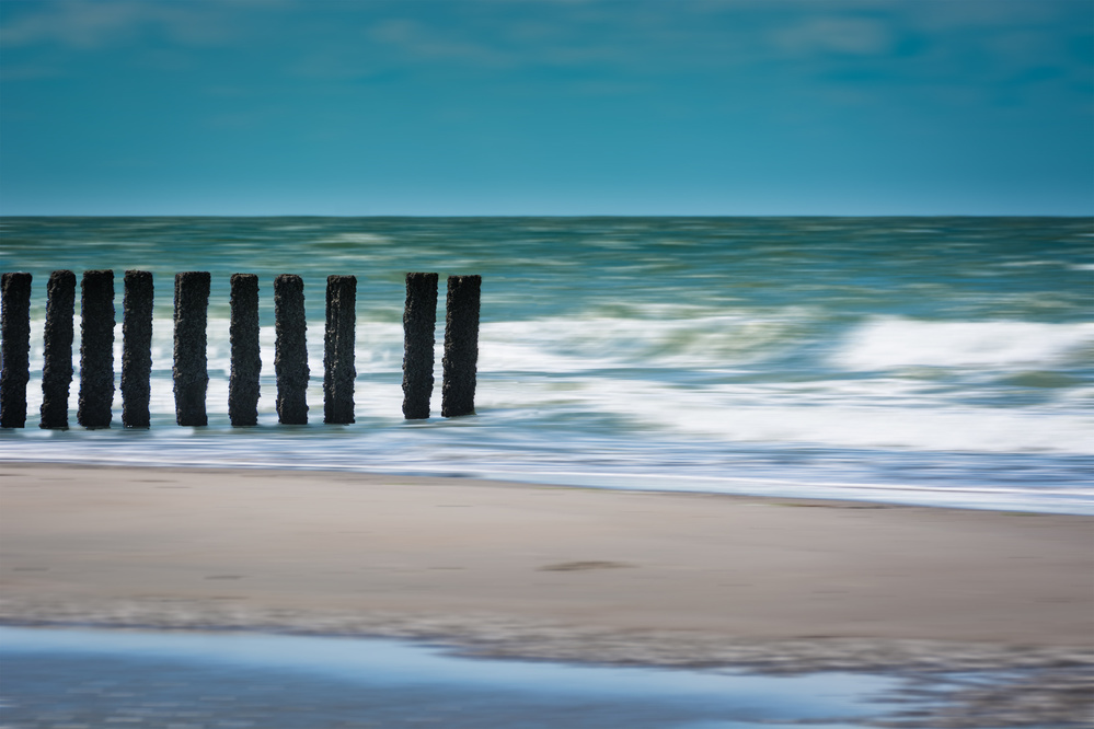 White waves von Bernardine de Laat