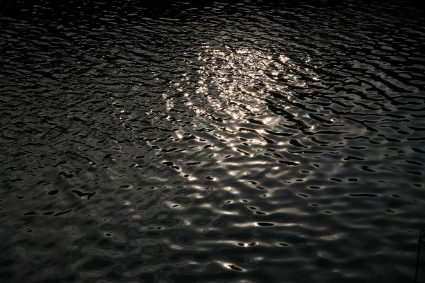 Dark Sea with Diamonds von Björn Seisselberg