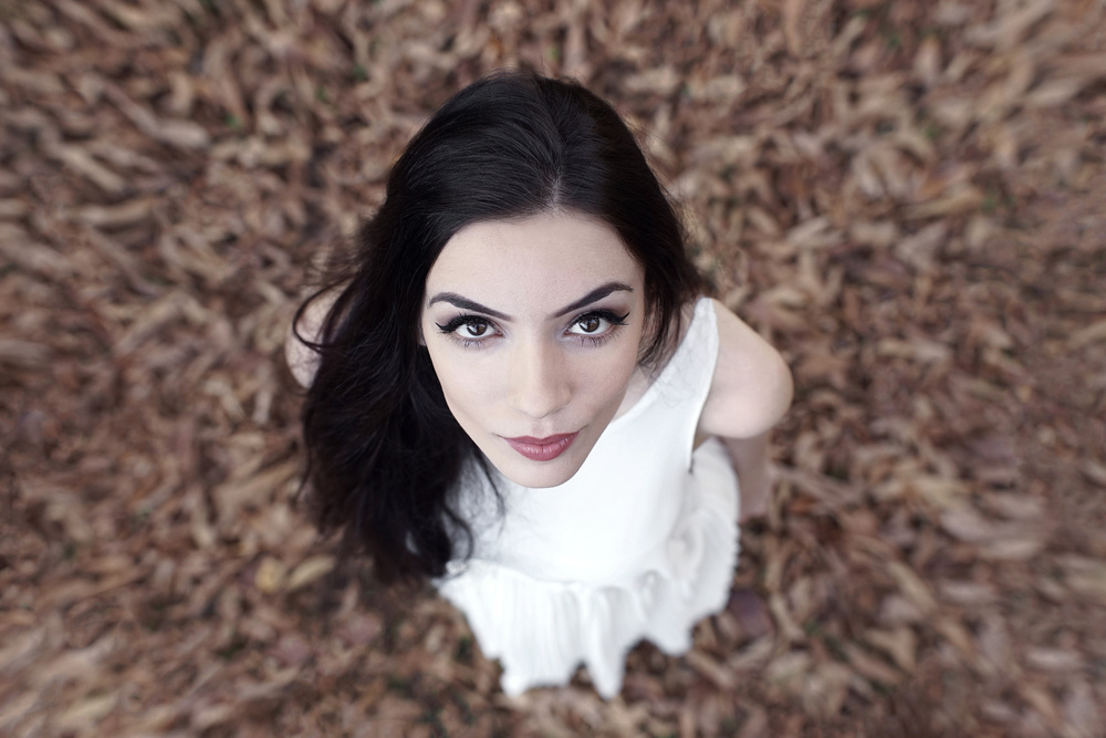 untitledl von Bobby Kostadinov