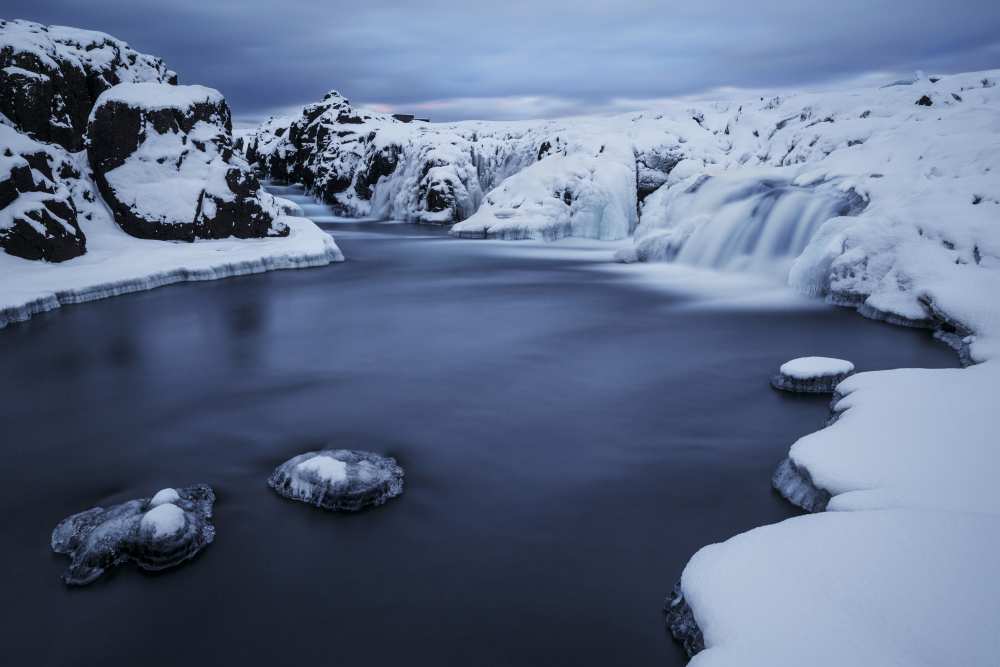 Shadow von Bragi Ingibergsson