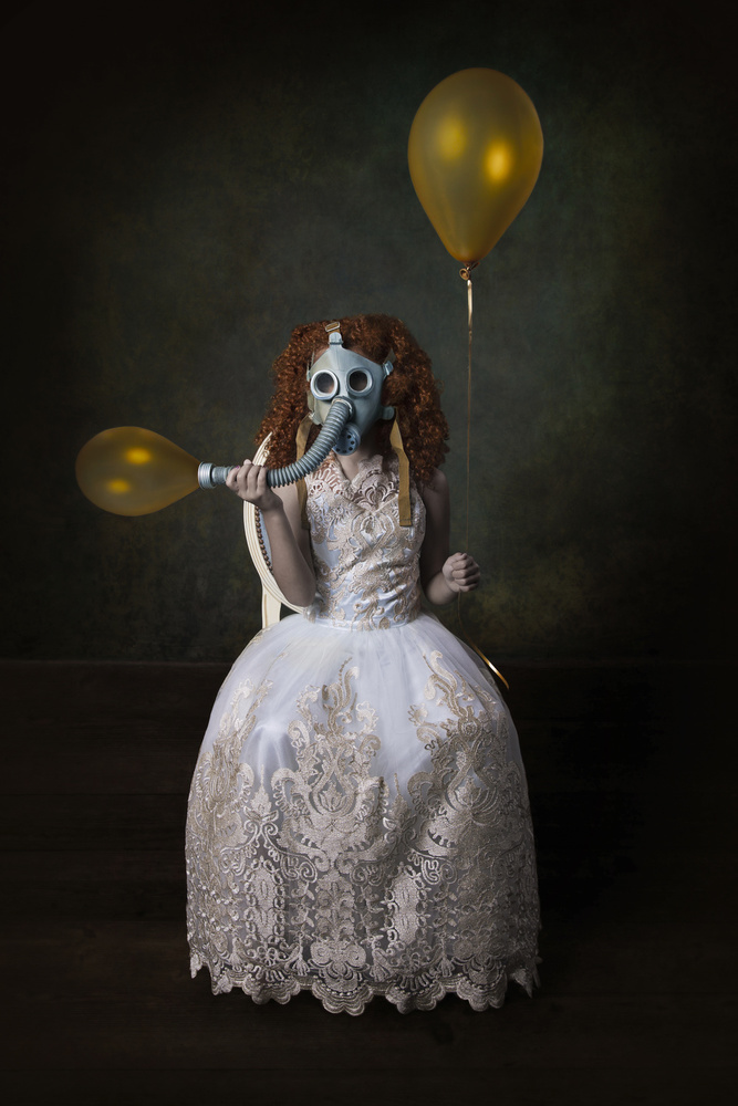 Little gas mask von Carola Kayen-Mouthaan