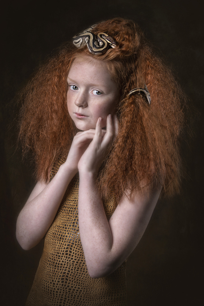 Nina and her friend the snake von Carola Kayen-Mouthaan