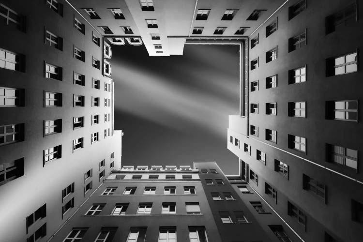 Berlin Backyards von Carsten Velten