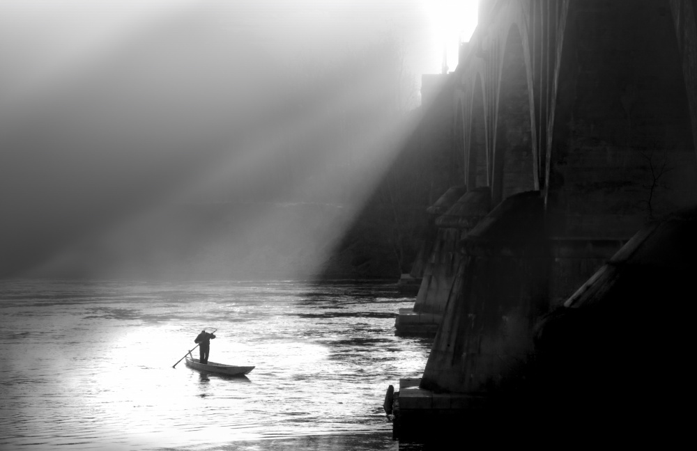 Over the bridge von Cesare Carabba