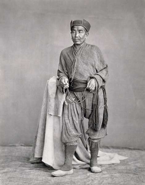 Tibetan Lama, Tibet (albumen print)  von Charles Shepherd