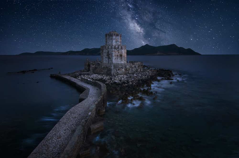 Remains of the past von Chris Kaddas