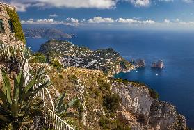 Blick vom Monte Solaro auf Capri