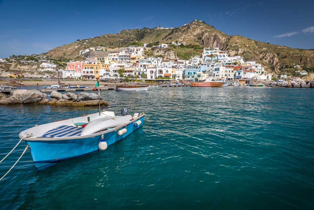 Hafen von Sant Angelo von Christian Müringer