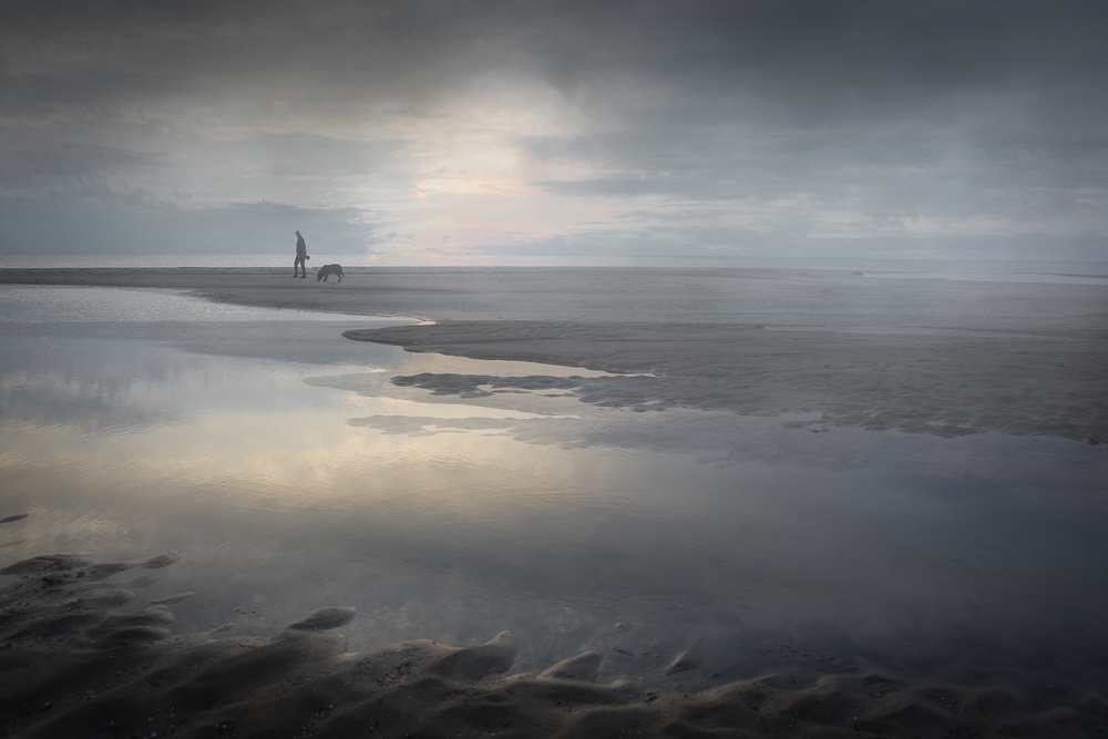 A man and his dog von Clas Gustafson PRO